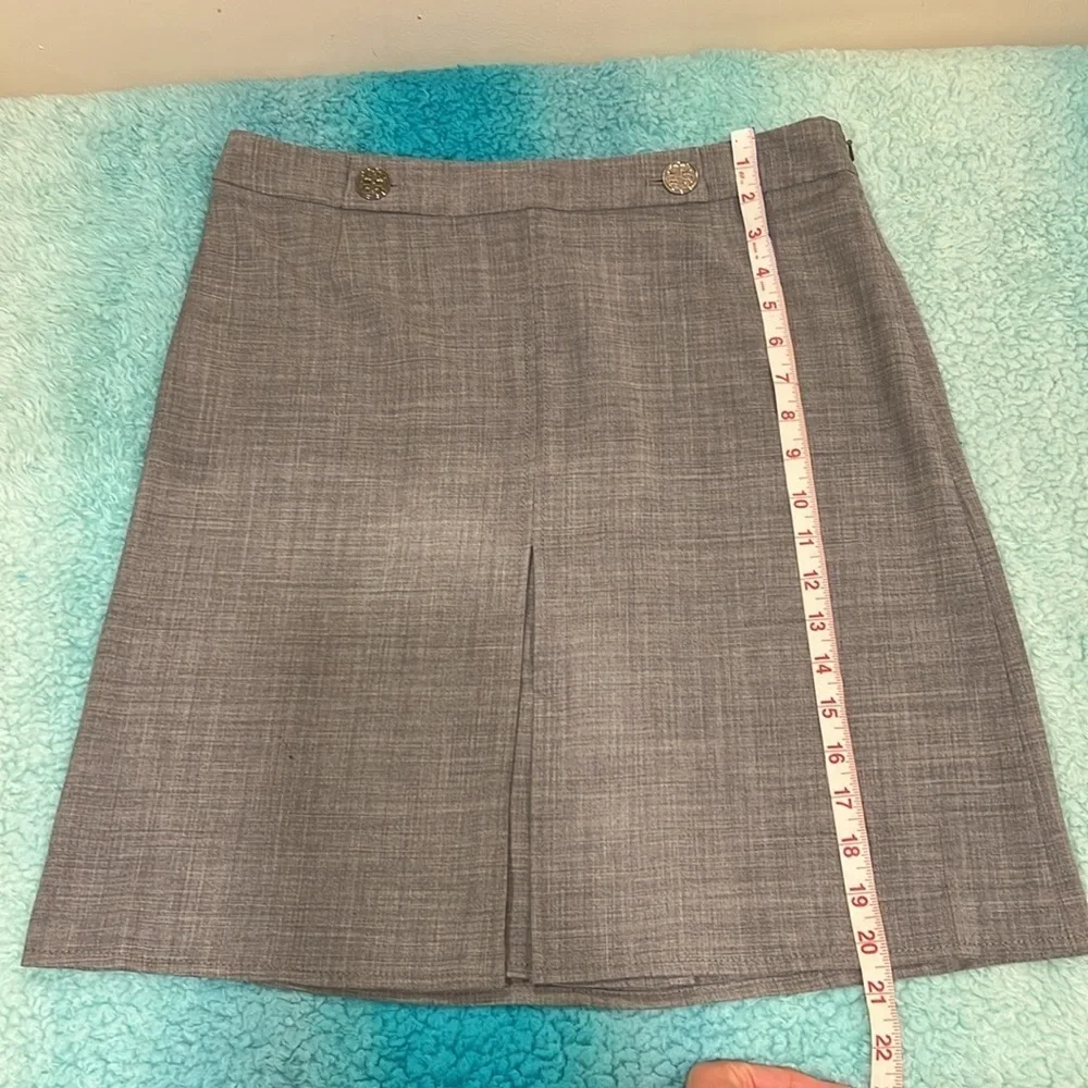 🔥Tory Burch Gray Knee-Length Skirt with Front Slit🔥